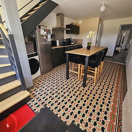 Gite De 2 Chambres - Ancenis A11 - Logis Du Chateau Rouge Mesanger Экстерьер фото
